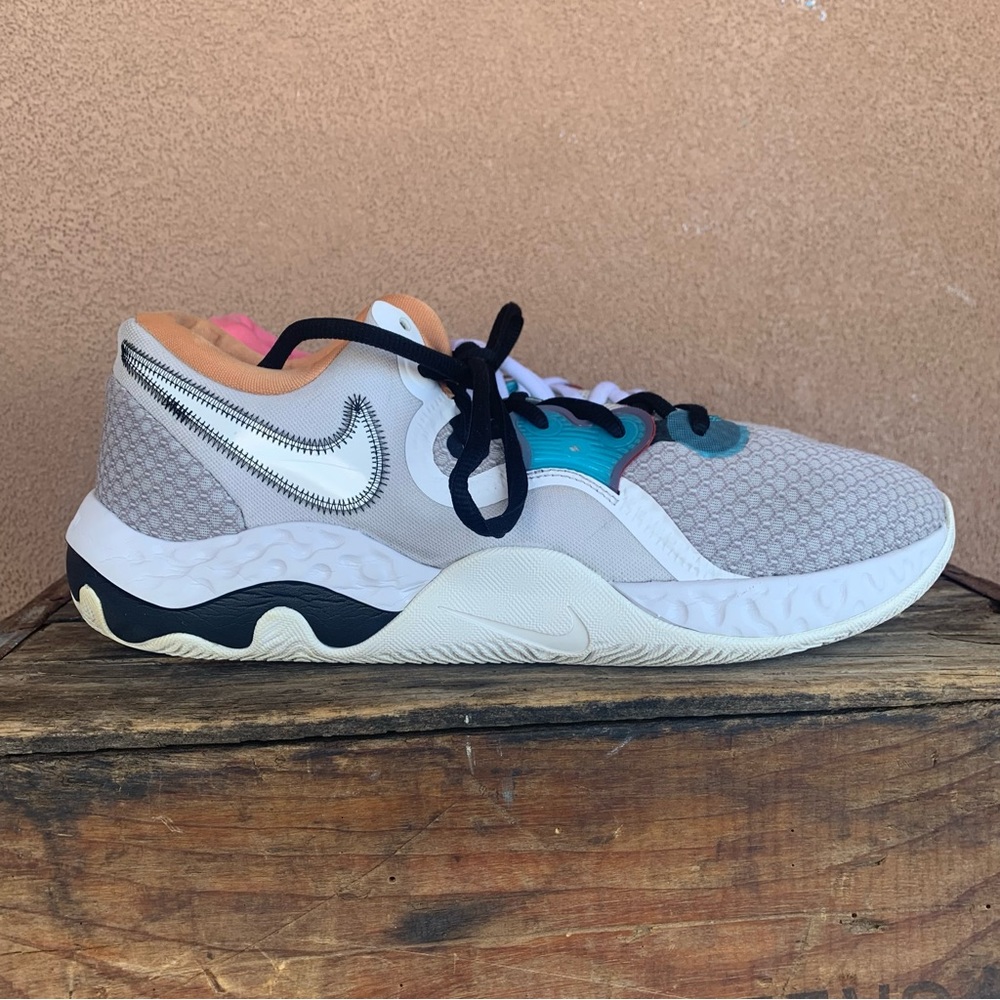 nike renew elevate 2 space jam